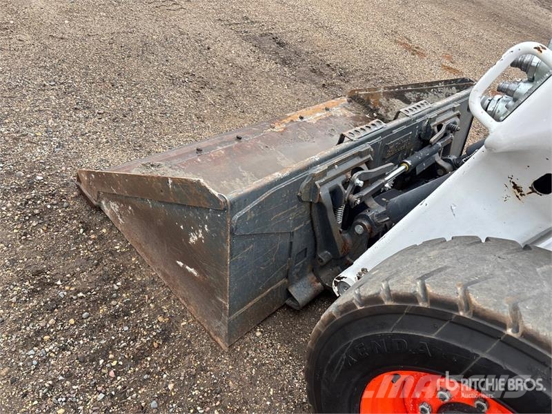 Bobcat S76 Skid Steer Loader  스키드로더