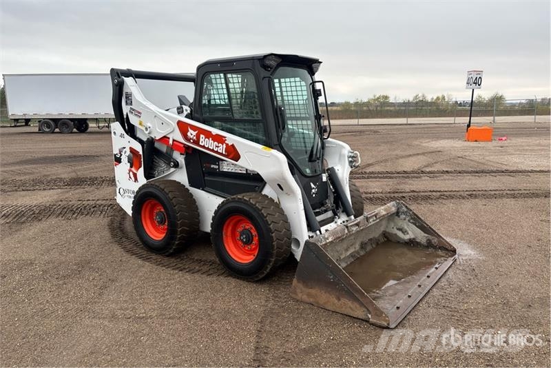 Bobcat S76 Skid Steer Loader  스키드로더