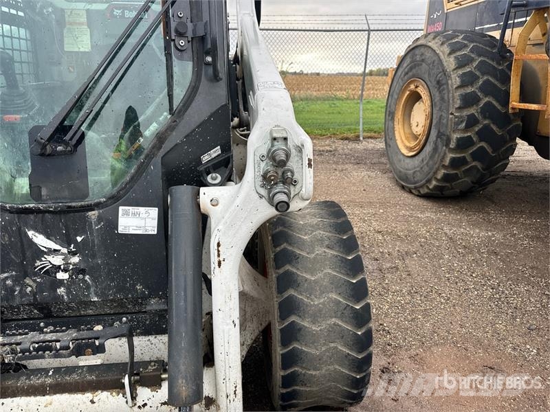 Bobcat S76 Skid Steer Loader  스키드로더