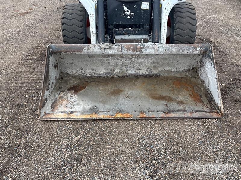 Bobcat S76 Two-Speed Skid Steer Loader 스키드로더