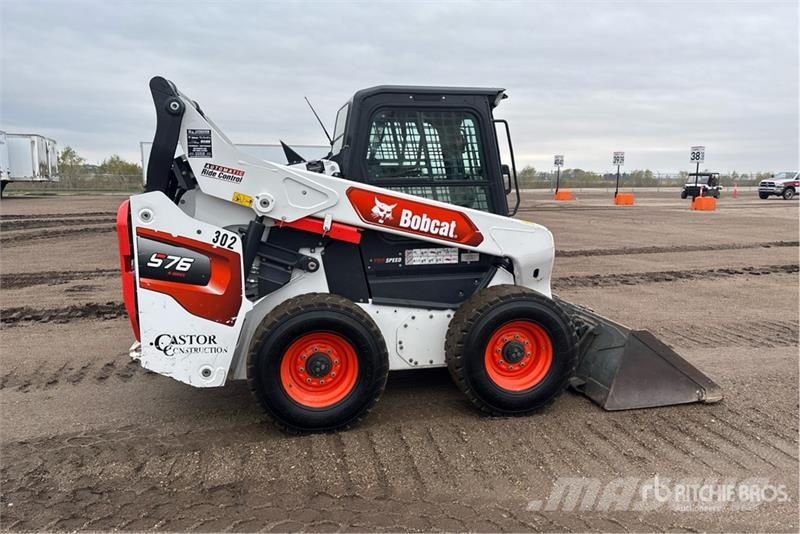 Bobcat S76 Two-Speed Skid Steer Loader 스키드로더