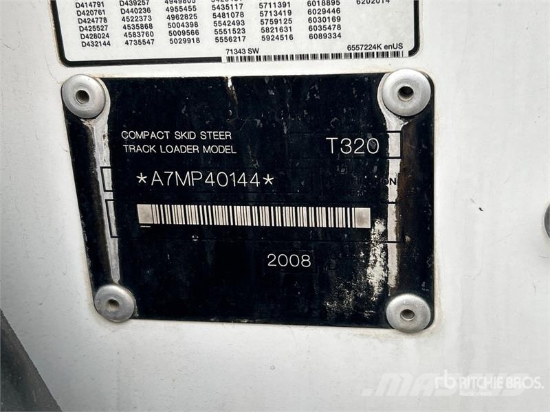 Bobcat T320 لوادر انزلاقية التوجيه
