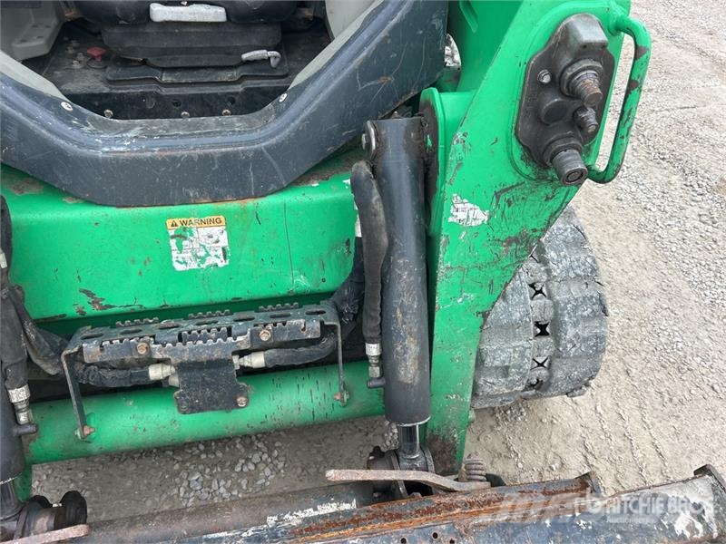 Bobcat T550 Skid steer mini nakladalci