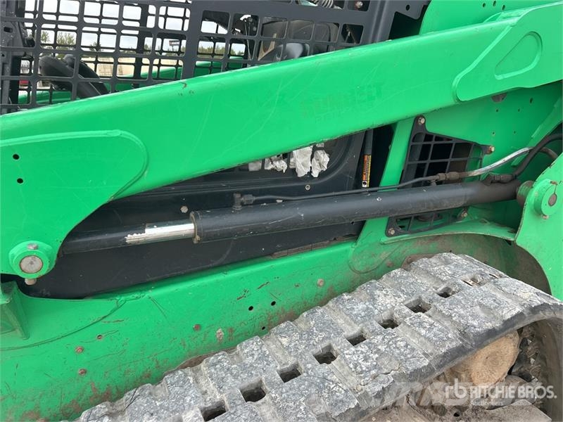Bobcat T550 Skid steer mini nakladalci