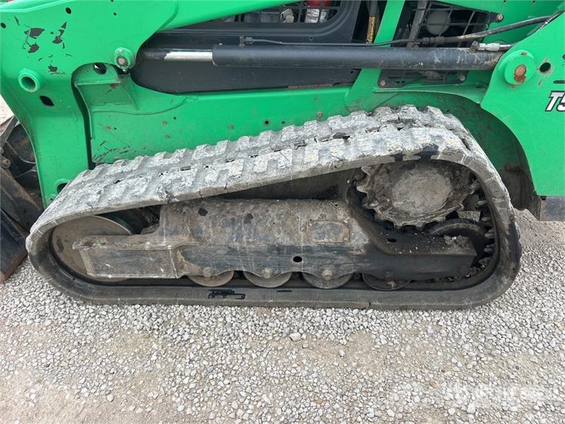 Bobcat T550 Skid steer mini nakladalci