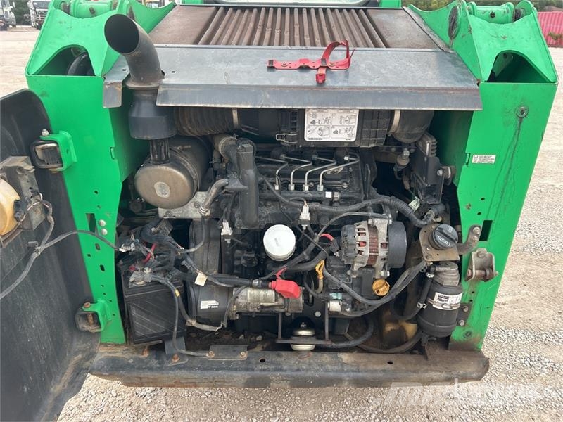 Bobcat T550 Skid steer mini nakladalci