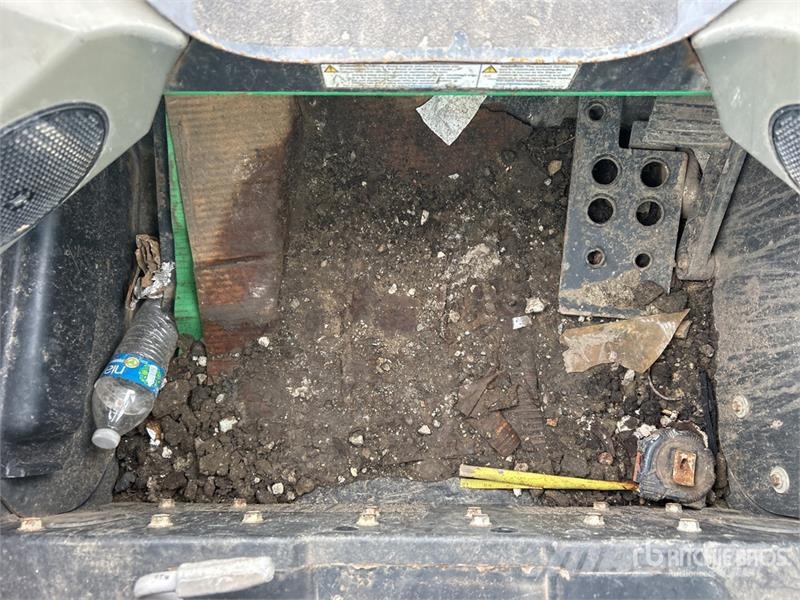 Bobcat T550 Skid steer mini nakladalci