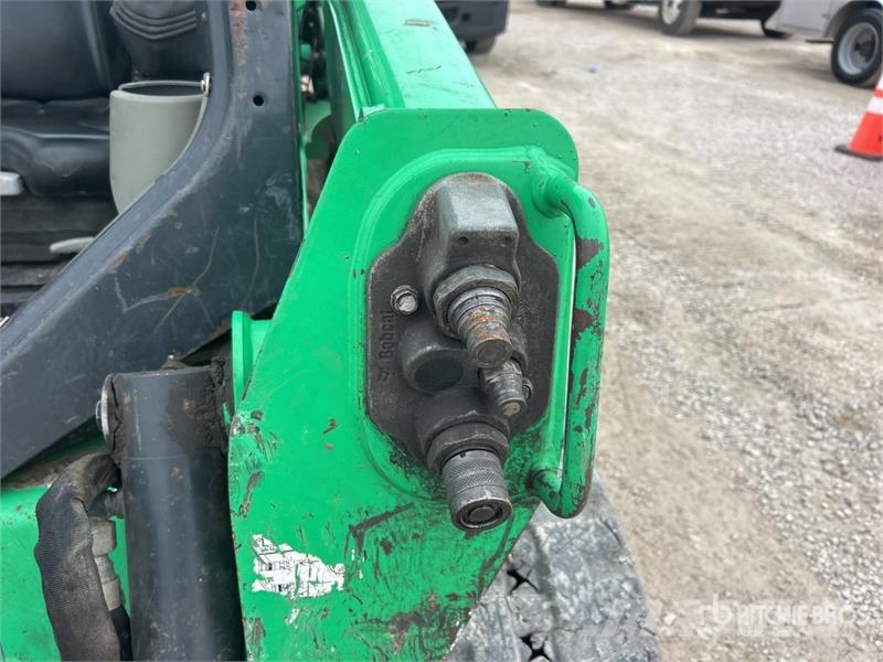 Bobcat T550 Skid steer mini nakladalci