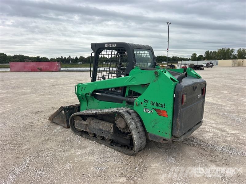 Bobcat T550 Skid steer mini nakladalci