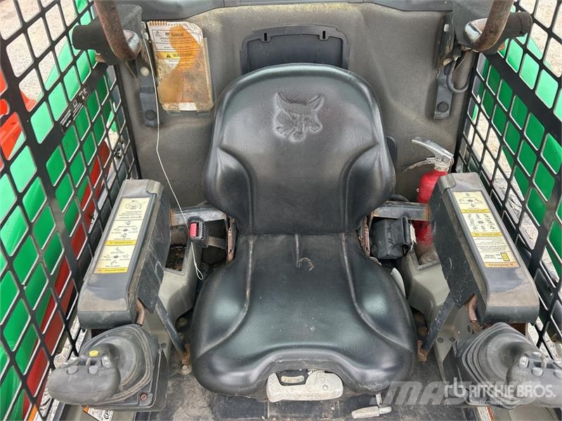 Bobcat T550 Skid steer mini nakladalci