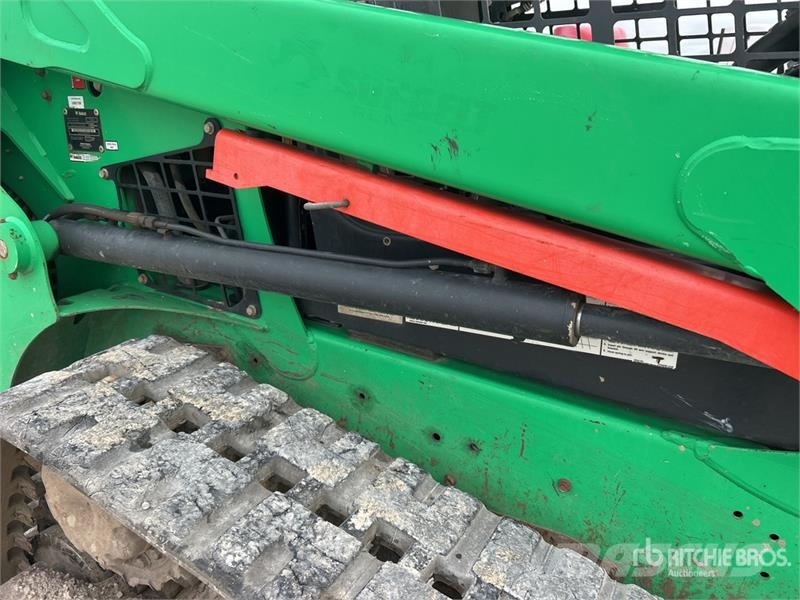 Bobcat T550 Skid steer mini nakladalci