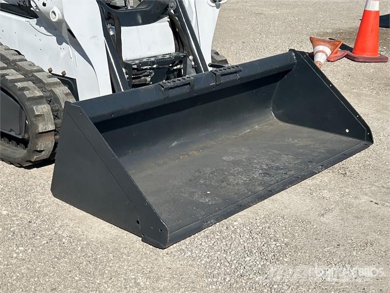 Bobcat T590 Skid steer mini nakladalci