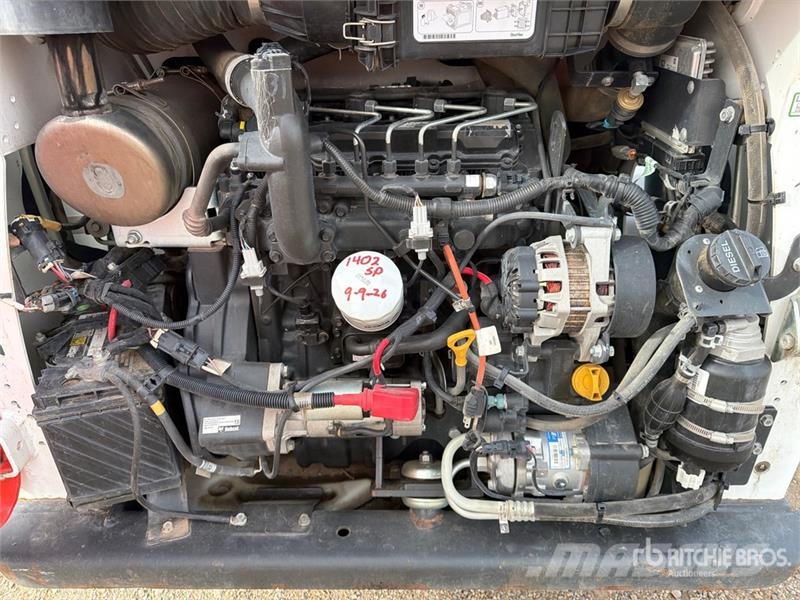 Bobcat T590 Carregadoras de direcção deslizante