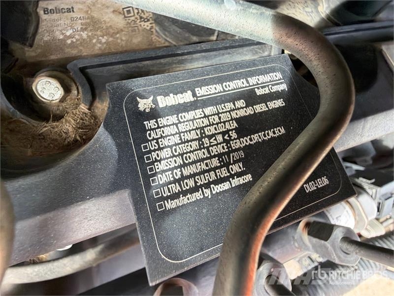 Bobcat T590 Carregadoras de direcção deslizante