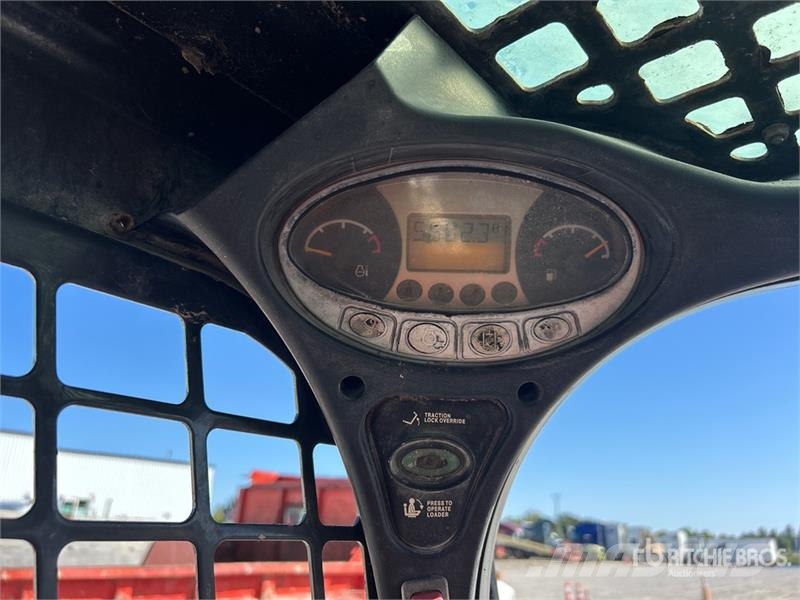 Bobcat T590 Skid steer mini nakladalci