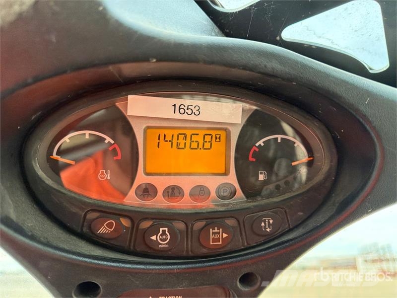 Bobcat T590 Carregadoras de direcção deslizante