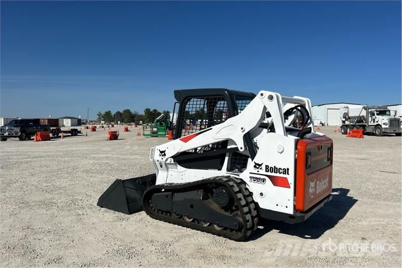 Bobcat T590 Skid steer mini nakladalci