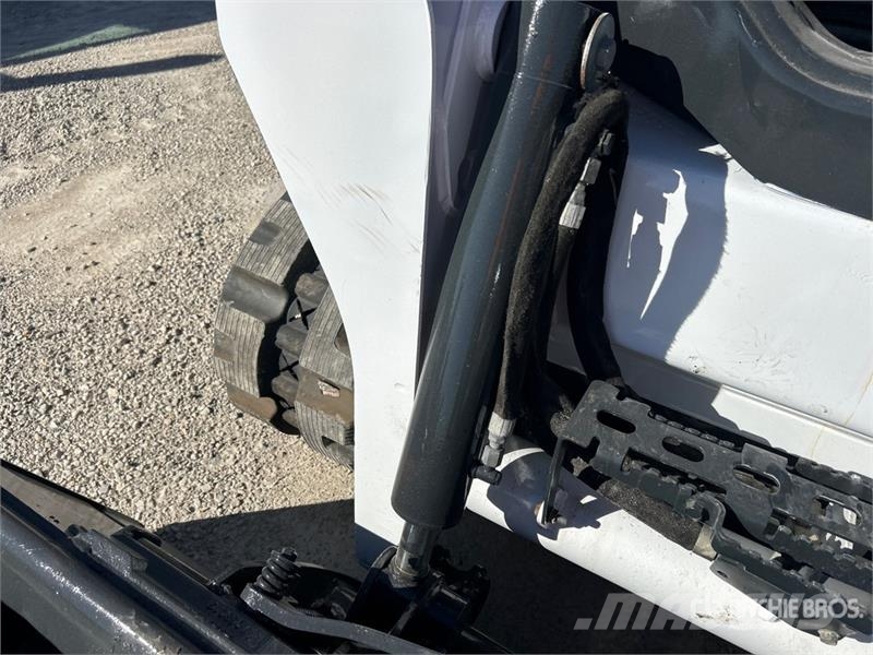 Bobcat T590 Skid steer mini nakladalci