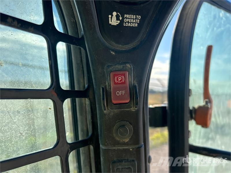 Bobcat T595 Skid steer loaders