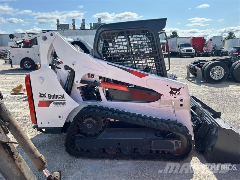 Bobcat T595 Smykem řízené nakladače