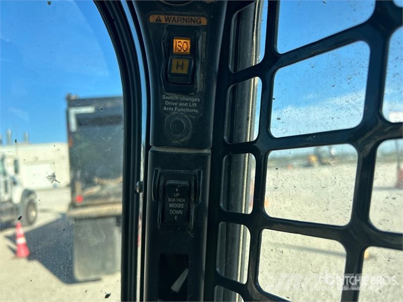 Bobcat T595 Skid steer loaders