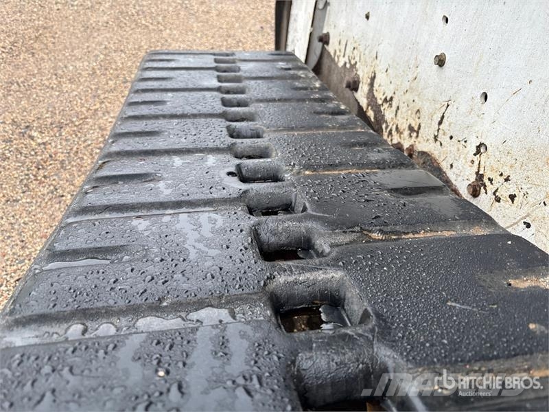 Bobcat T650 Skid steer loaders