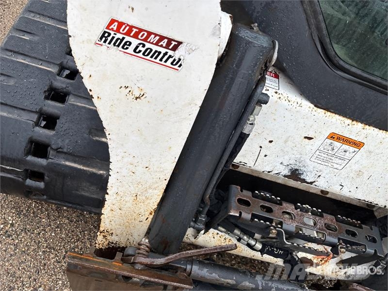 Bobcat T650 Skid steer loaders