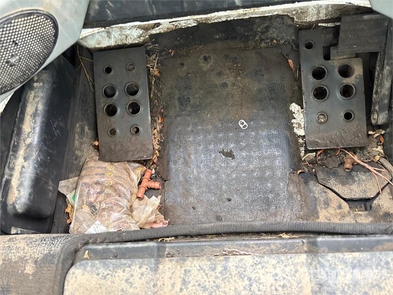 Bobcat T650 Skid steer loaders