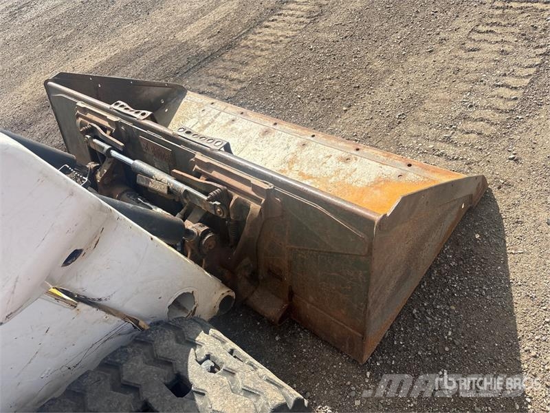 Bobcat T66 Kompaktlader