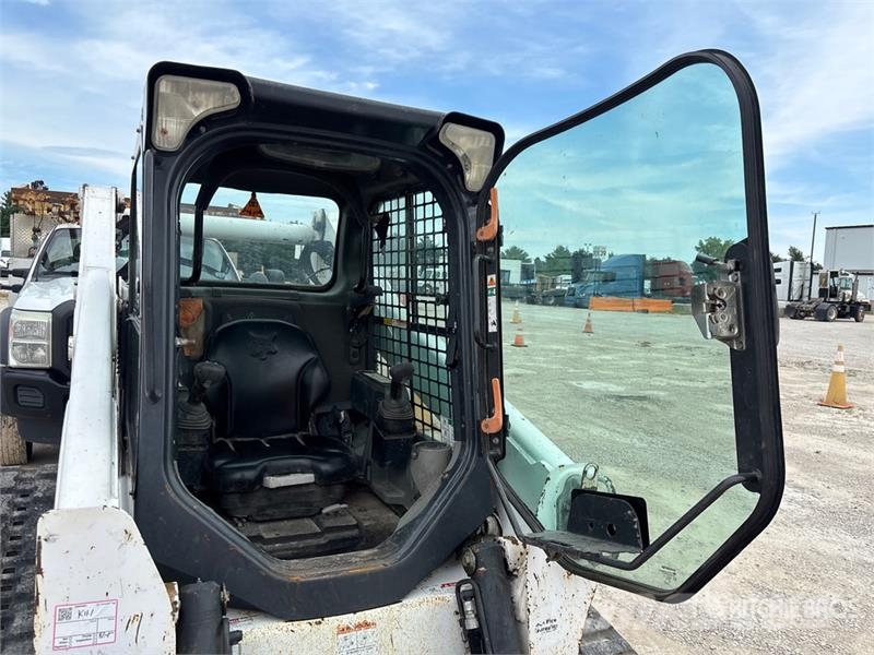 Bobcat T770 Skid steer loaders