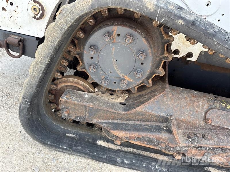 Bobcat T770 Skid steer loaders