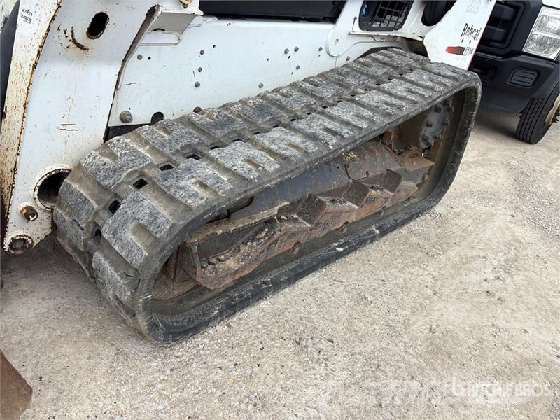 Bobcat T770 Skid steer loaders