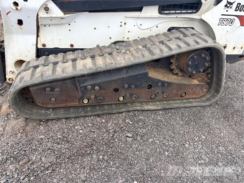 Bobcat T870 لوادر انزلاقية التوجيه