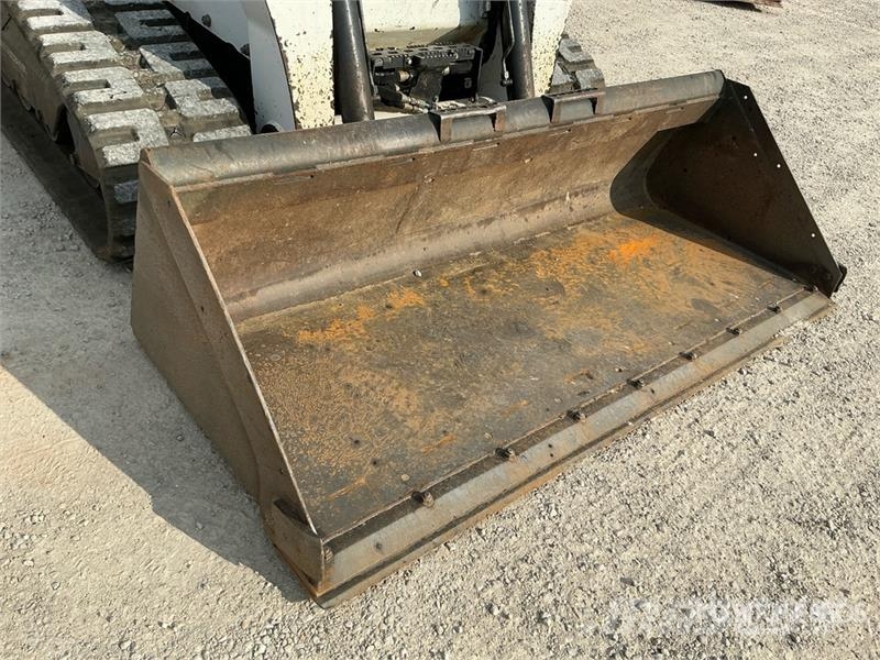 Bobcat T870 Skid steer mini nakladalci