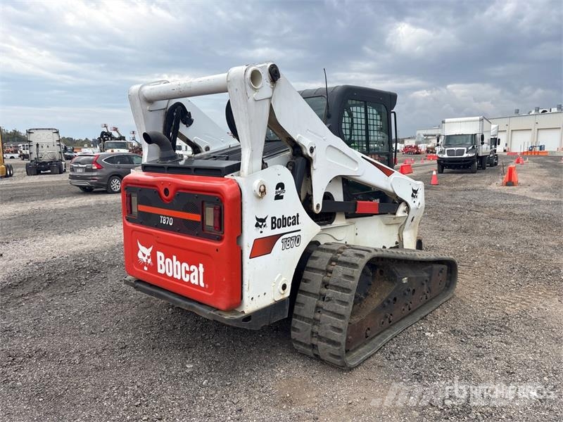 Bobcat T870 لوادر انزلاقية التوجيه