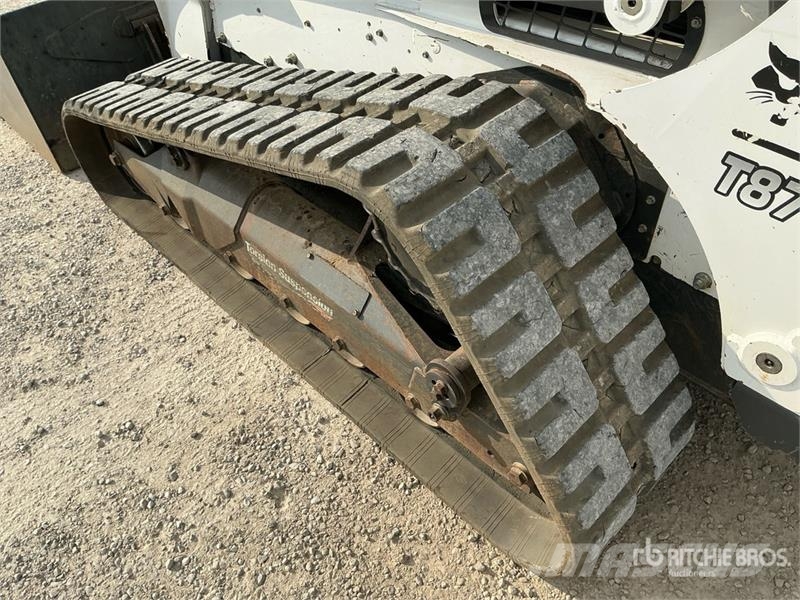 Bobcat T870 Skid steer mini nakladalci