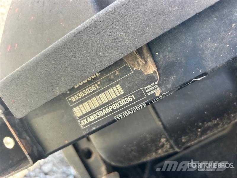 Bobcat UV34 4x4 Utility Vehicle Pomoćni strojevi