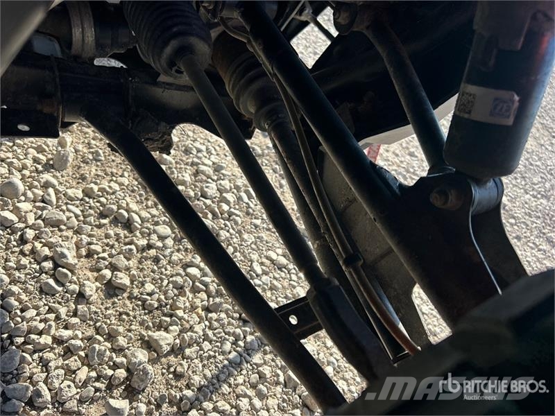 Bobcat UV34 4x4 Utility Vehicle Pomoćni strojevi