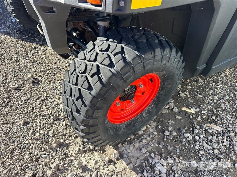 Bobcat UV34XL 4x4 Utility Vehicle 多用途機械