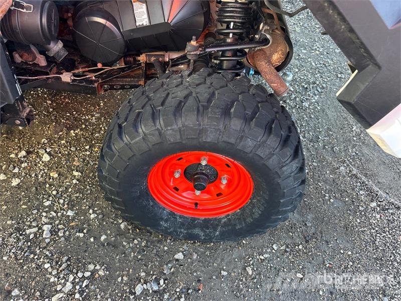 Bobcat UV34XL 4x4 Utility Vehicle 多用途機械