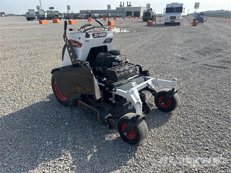 Bobcat ZS4000 Stand-On Lawn Mower Самоходные газонокосилки