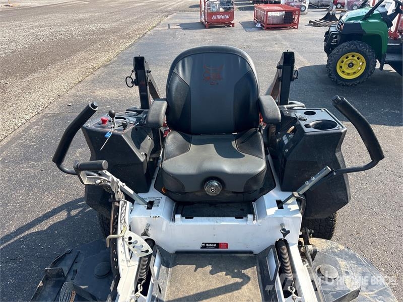 Bobcat ZT6100 4x2 Zero-Turn Lawn Mower Päältäajettavat ruohonleikkurit