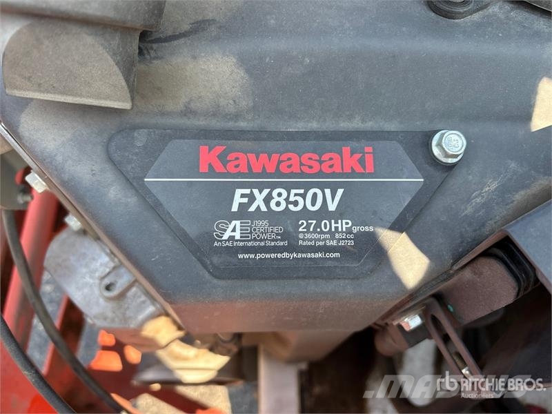Bobcat ZT6100 4x2 Zero-Turn Lawn Mower Päältäajettavat ruohonleikkurit