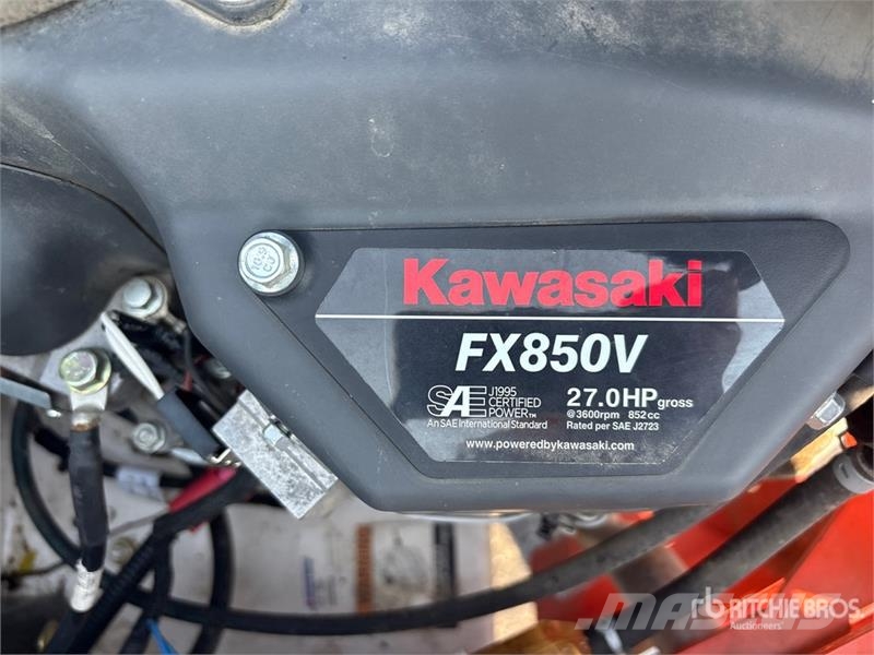 Bobcat ZT6100 4x2 Zero-Turn Lawn Mower Päältäajettavat ruohonleikkurit