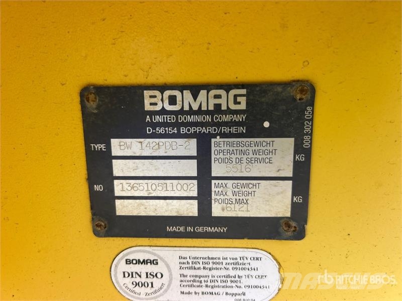 Bomag BW142PDB-2 Padfoot Drum Compactor Enojni valjarji
