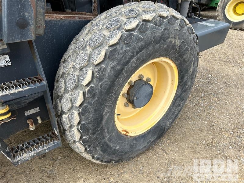 Bomag BW177D-3 Smooth Drum Compactor Compactoare monocilindrice