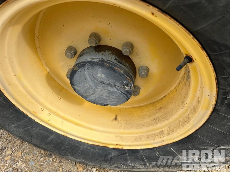 Bomag BW177D-3 Smooth Drum Compactor Compactoare monocilindrice