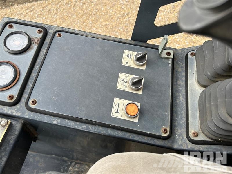 Bomag BW177D-3 Smooth Drum Compactor Compactoare monocilindrice