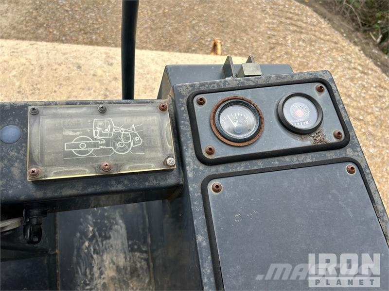 Bomag BW177D-3 Smooth Drum Compactor Compactoare monocilindrice