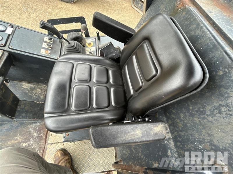 Bomag BW177D-3 Smooth Drum Compactor Vienvalča grunts veltņi